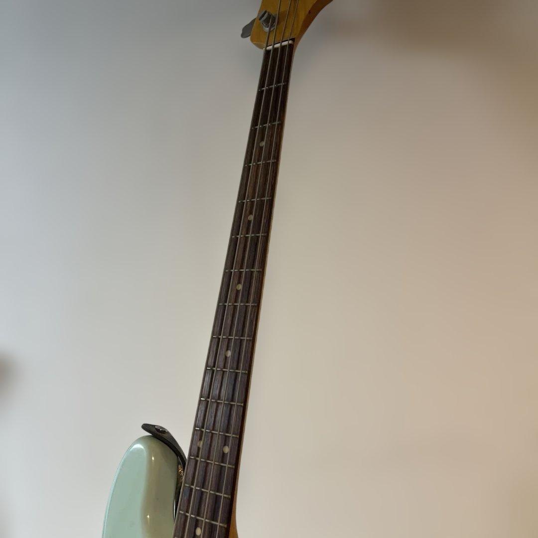 ベース Edwards E-JB-93R/LT