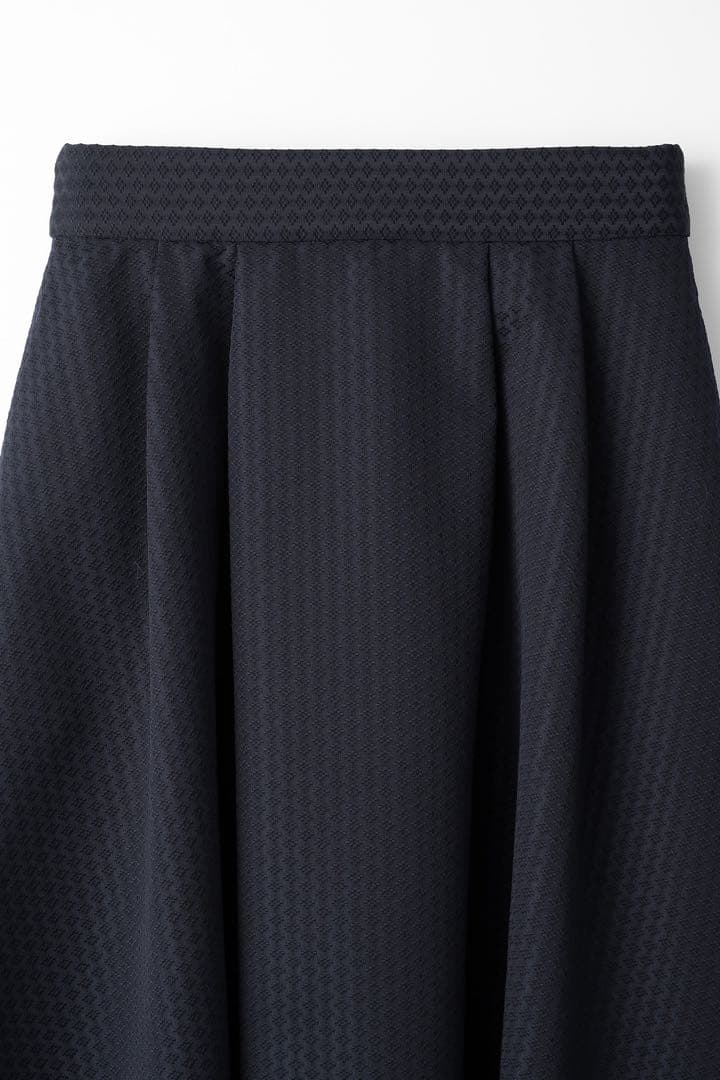 【Audire】美品 Blooming jacquard skirt(Navy)