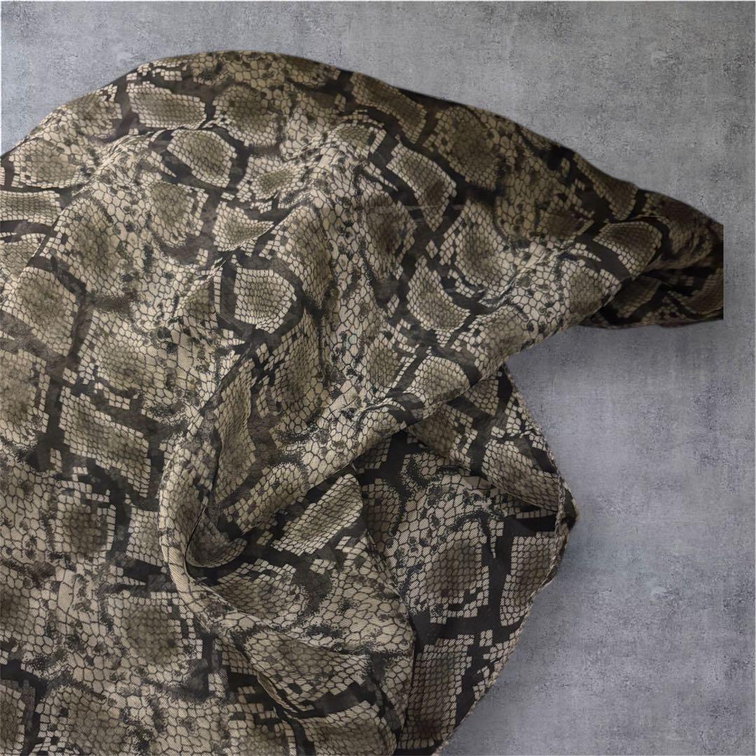 小物 Python Skin Long Sheer Stole scarf snake