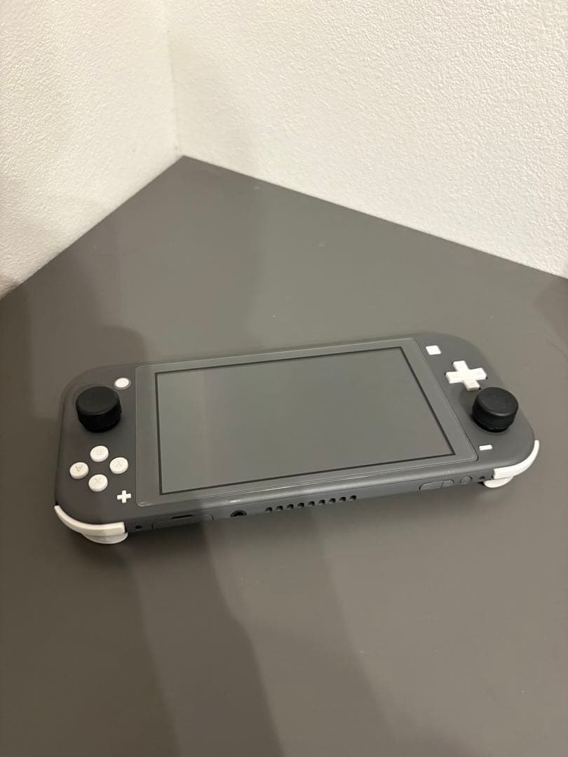 ニンテンドーswitchライト　グレー