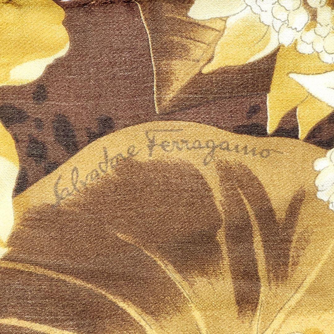 極美品 Ferragamo ストール シフォン 花 リーフ シルク ブラウン.