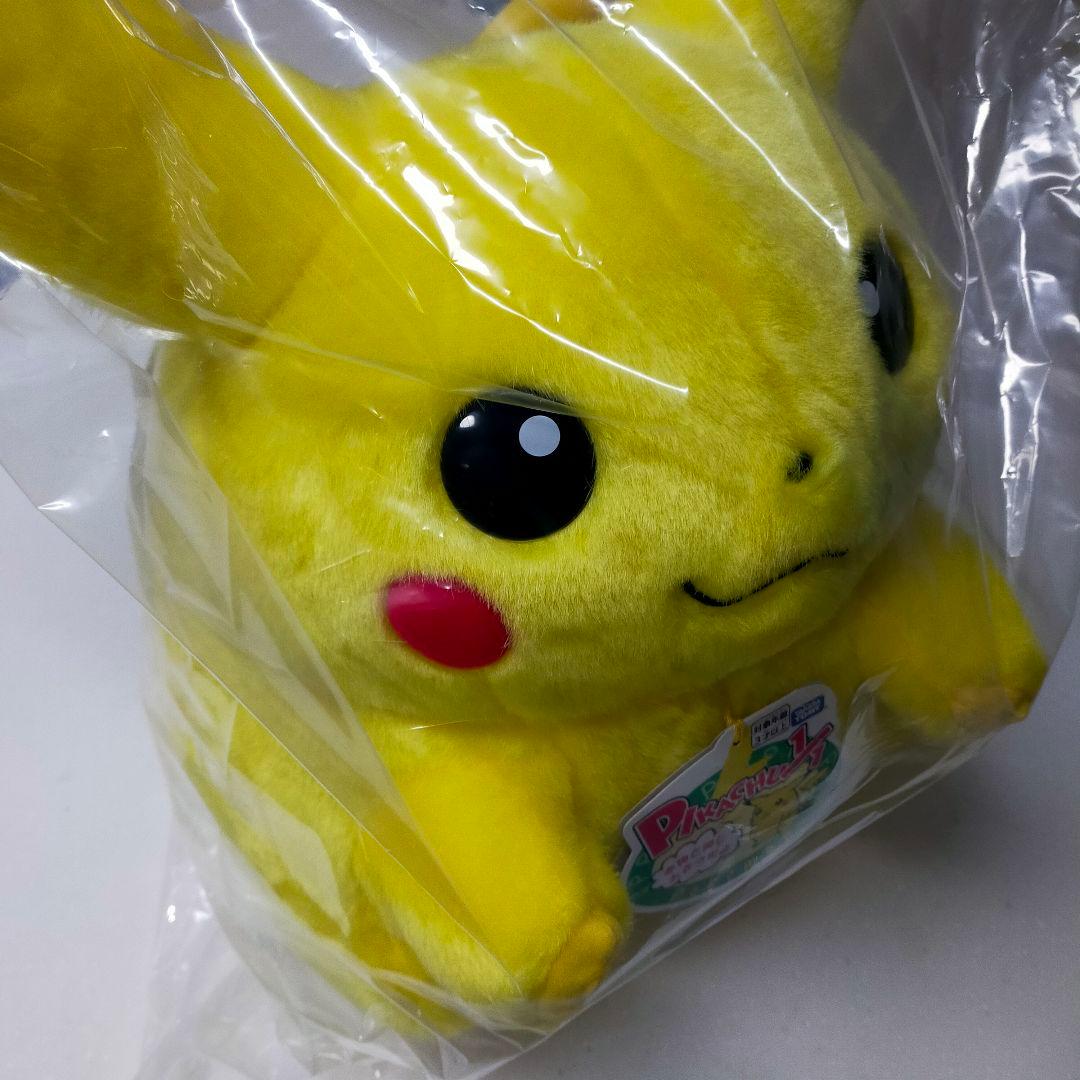 ポケットモンスター 30周年記念おかえり!ピカチュウ1/1 等身大 タカラトミー