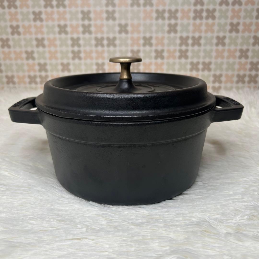 【美品】STAUB ストウブ ピコ・ココット ラウンド 20cm ブラック