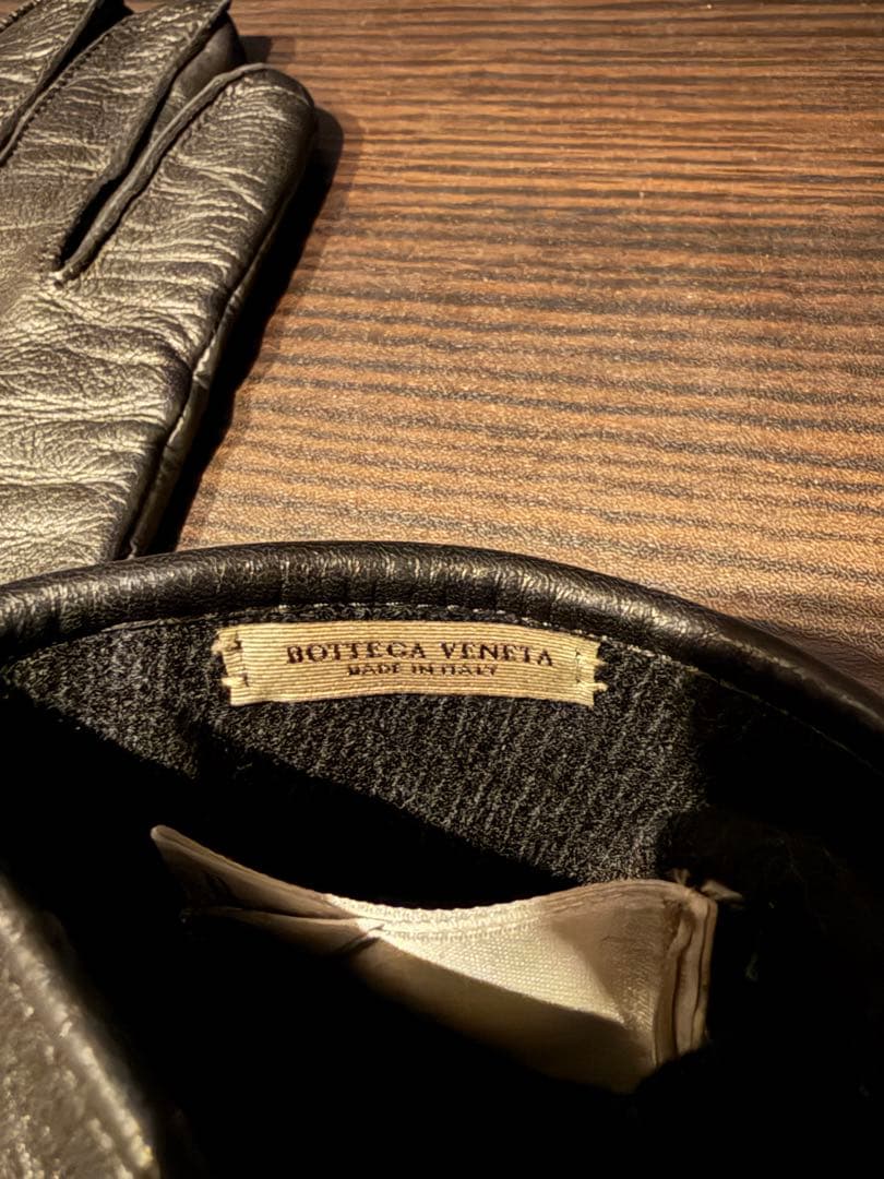 bottega veneta イントレチャートレザーグローブ