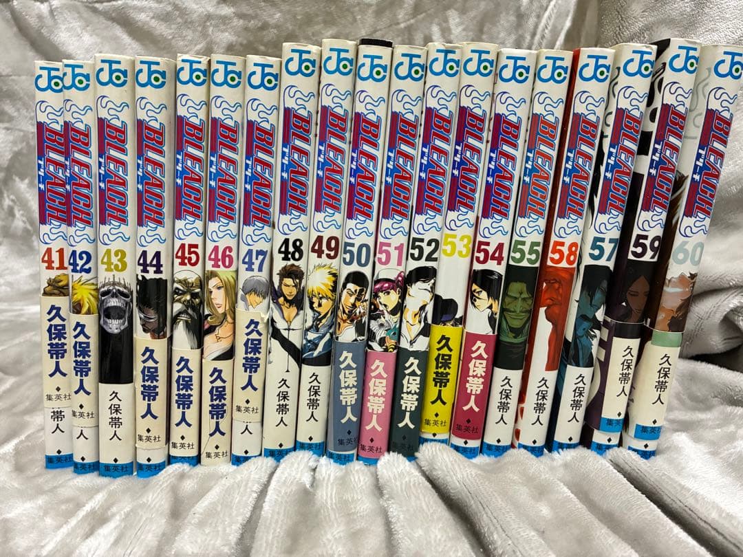 BLEACH 全巻セット 1-74巻 久保帯人　小説とBURNTHEWITCH付