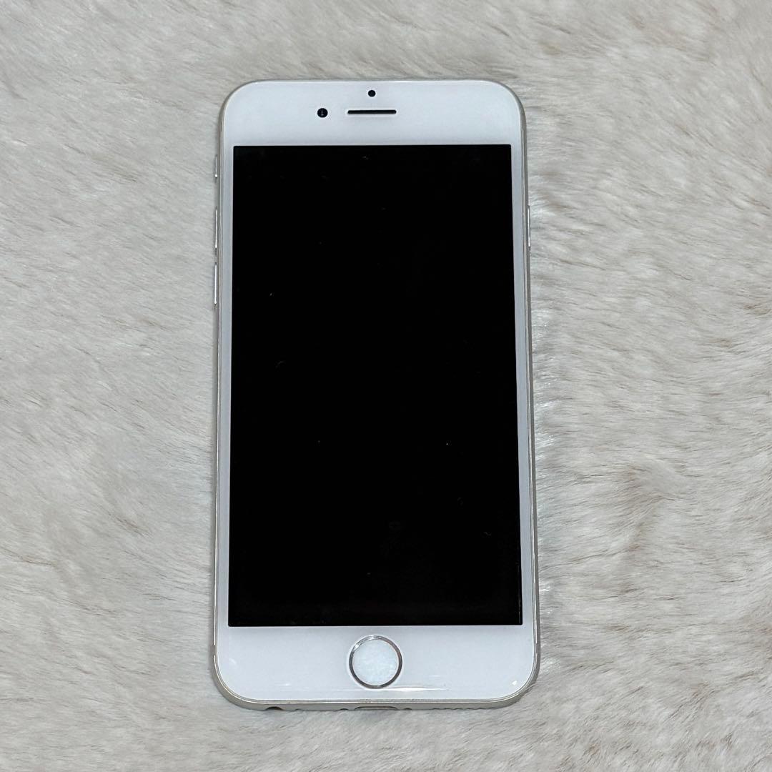 Apple iPhone 6 シルバー 本体
