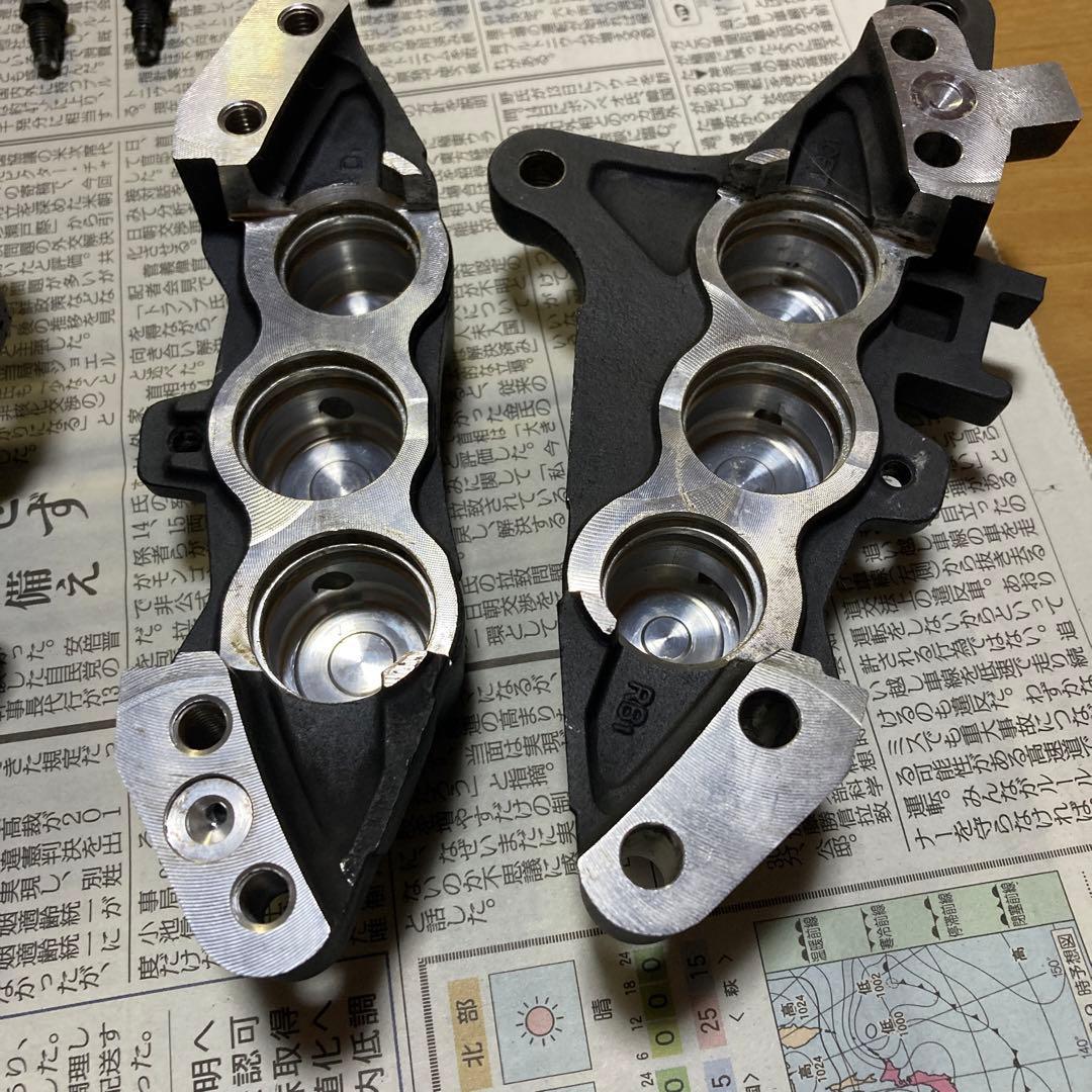 ZRX1200R 純正トキコ6ポッドブレーキキャリパーボディ