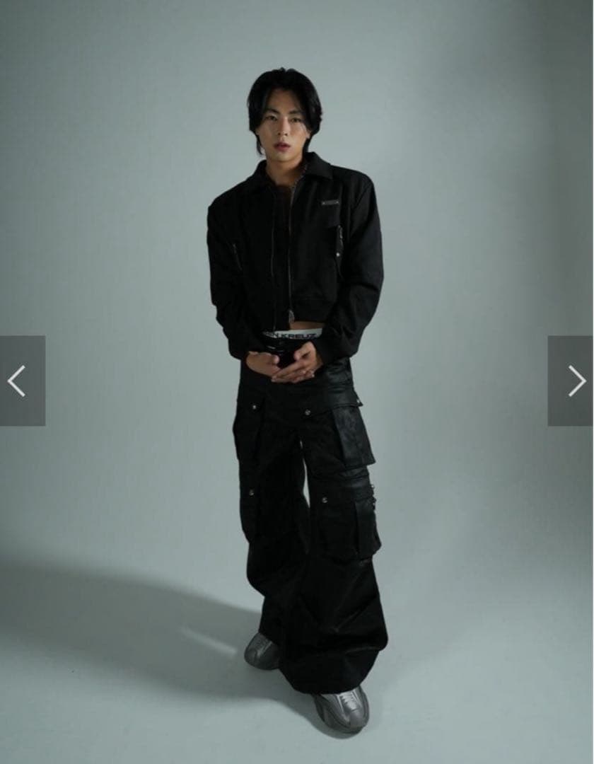 【Rosen Kreuz】cropped collar blouson