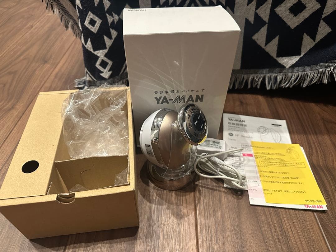 YA-MAN RFボーテ　HRF-18 キャビスパ　RFコア　エクストラ　美顔器