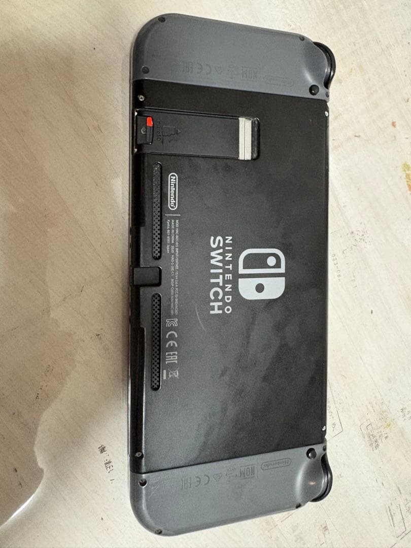 ゆ*ぃ様 Switch 充電器付き