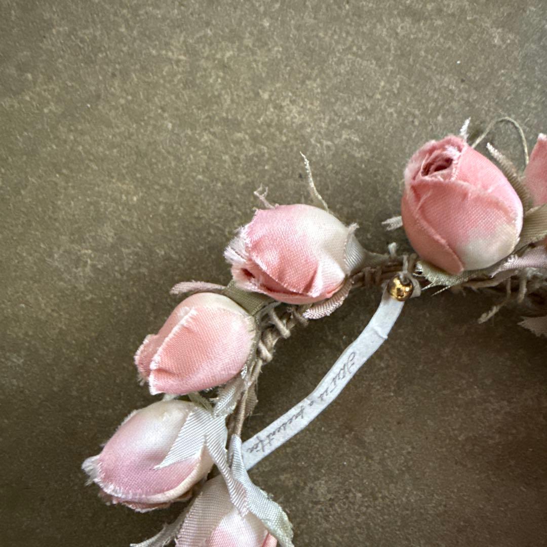 作家　染花布花　薔薇の蕾の小さなリース　フランスアンティークなどお好きな方にも！