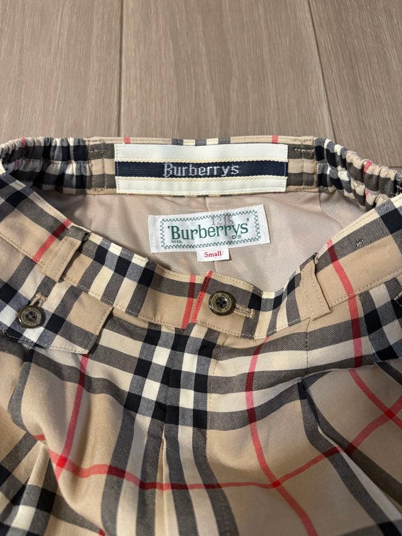 Burberry's バーバリー　チェック柄　ハーフパンツ　キュロット
