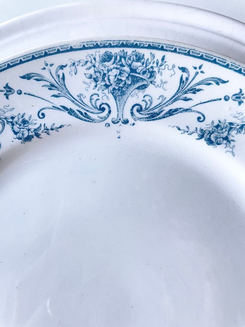 ヨーロッパアンティーク ベルギー プレート　Louis XVI ボッホ 蚤の市