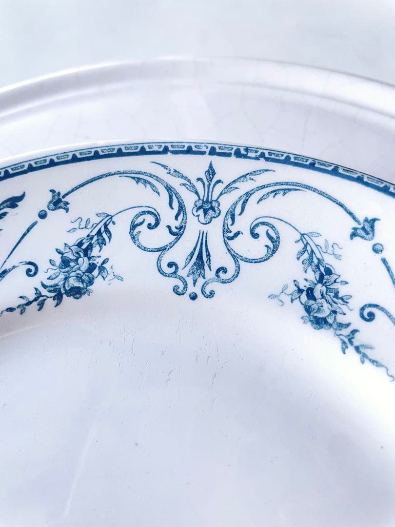 ヨーロッパアンティーク ベルギー プレート　Louis XVI ボッホ 蚤の市