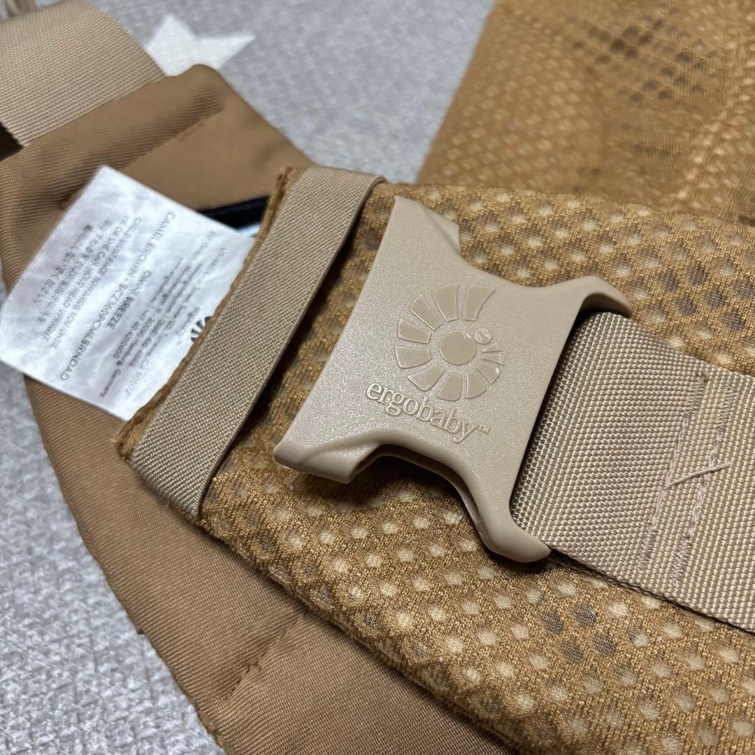 エルゴ　抱っこ紐　オムニブリーズ Ergobaby OMNI breeze