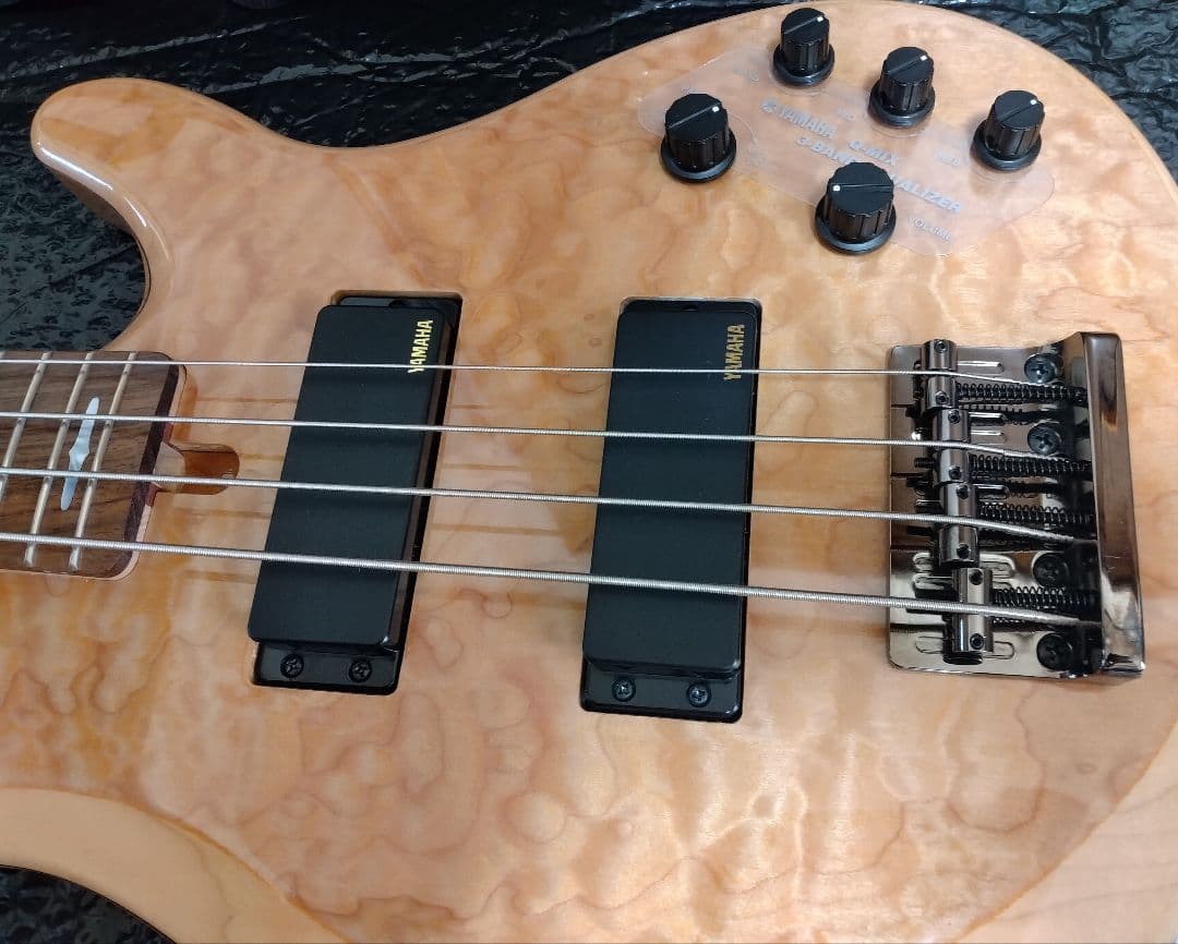 YAMAHA TRB1004J エレキベース