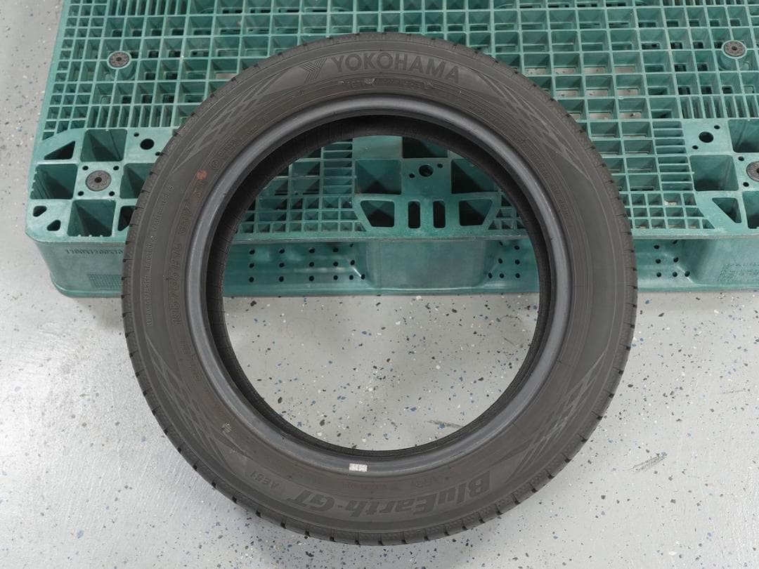 T*様 山あり 中古タイヤ ヨコハマ BluEarth-GT 185/55R16