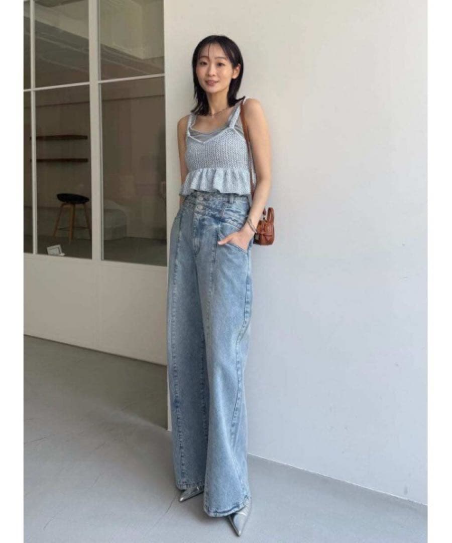 【新品、完売品】アシメダブルウエストワイドデニムパンツ　0サイズ
