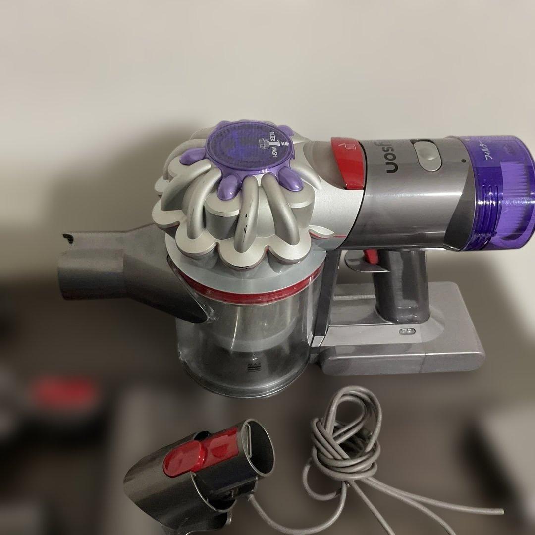 40 『分解洗浄済み』動作確認済　ダイソンDyson V8　SV10 sv25