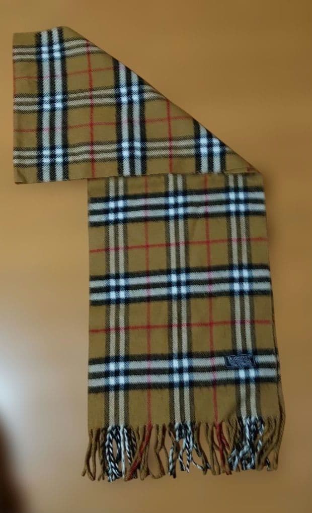 タ*︎様 【美品】✨✨Burberry ノバチェック柄マフラーララムウール100