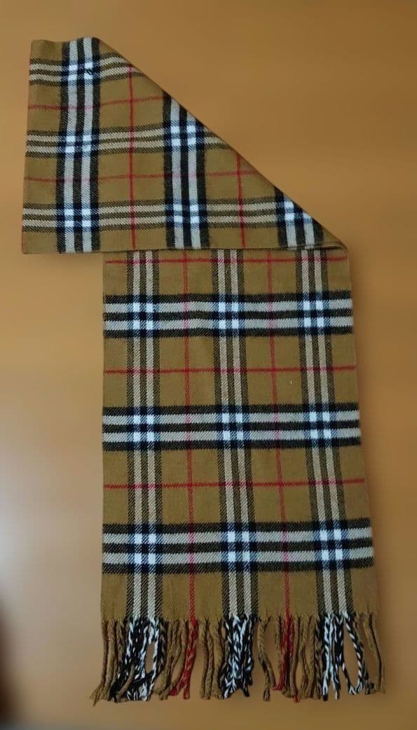 タ*︎様 【美品】✨✨Burberry ノバチェック柄マフラーララムウール100