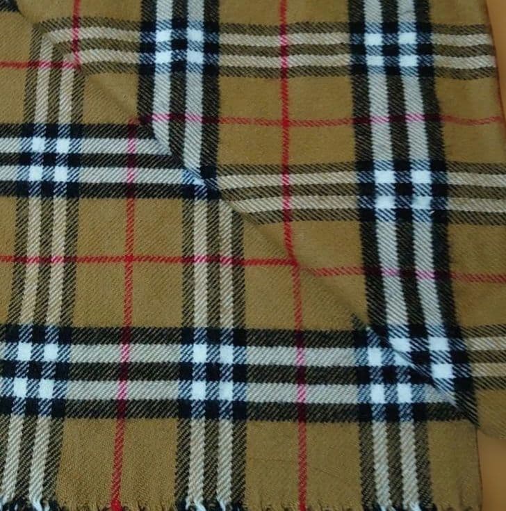 タ*︎様 【美品】✨✨Burberry ノバチェック柄マフラーララムウール100