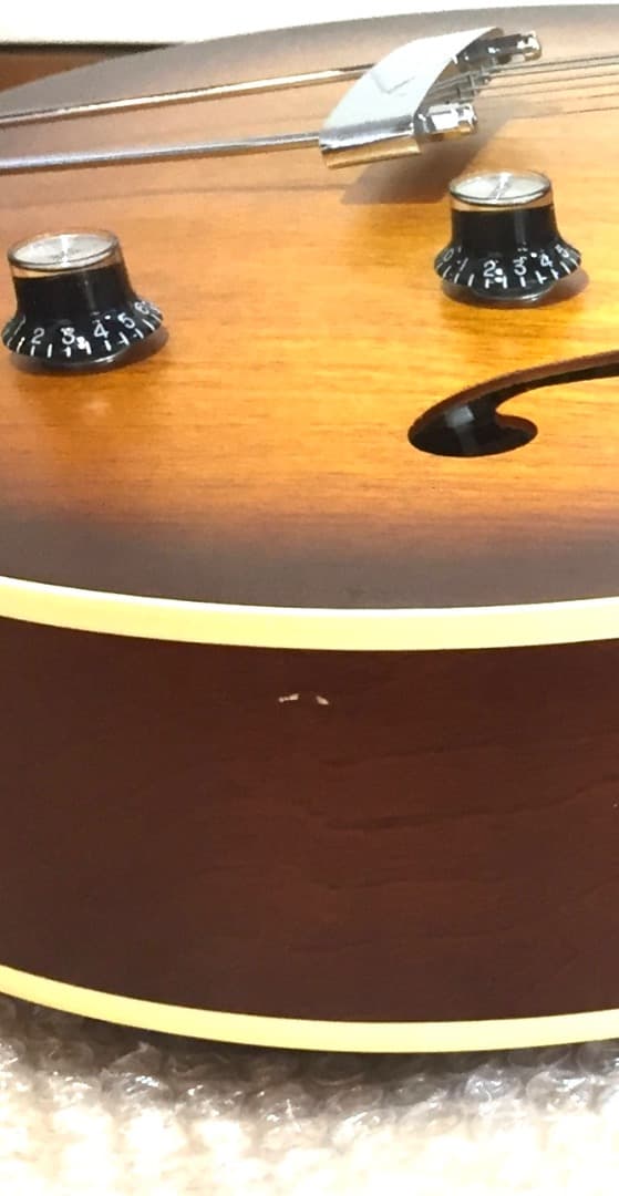 ○美品 Godin 5th avenue Kingpin P90 ゴダン ギター