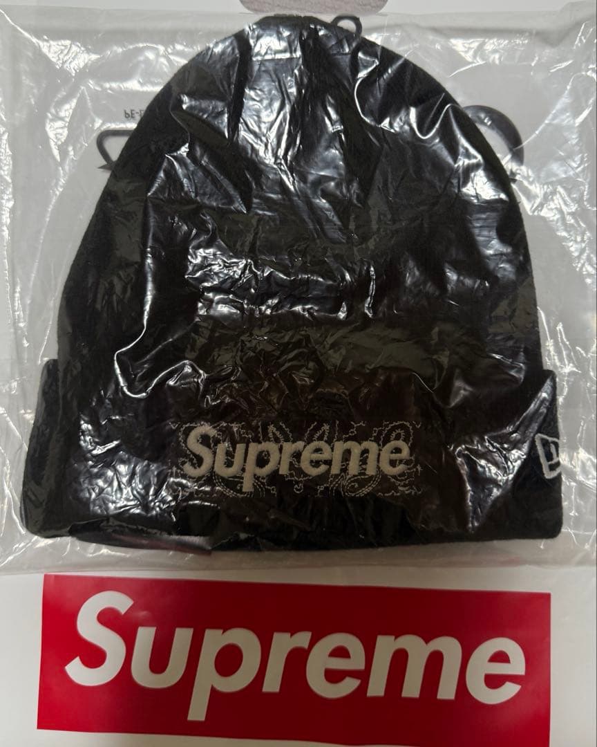 Supreme New Era® Box Logo Beanie \"Black\"