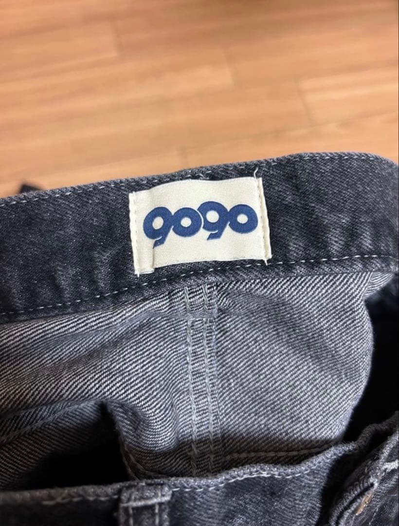 yumi　9090 黒デニムパンツ