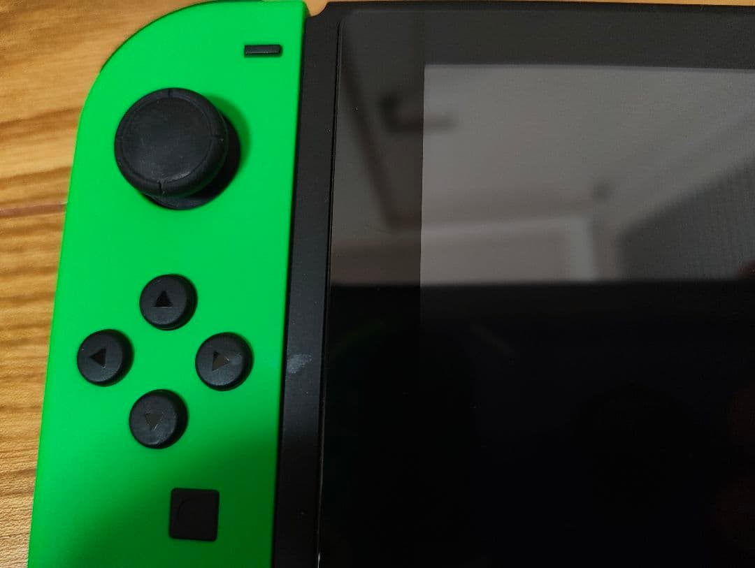 Nintendo Switch 本体 グリーン/イエロー Joy-Conプラコン