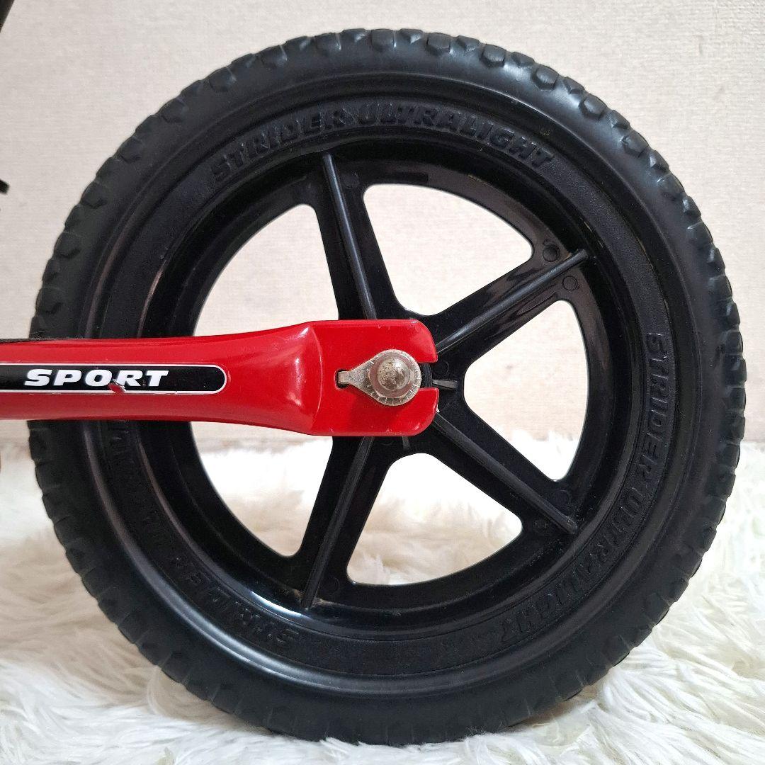 【極美品】STRIDER ストライダー スポーツモデル 12インチ レッド