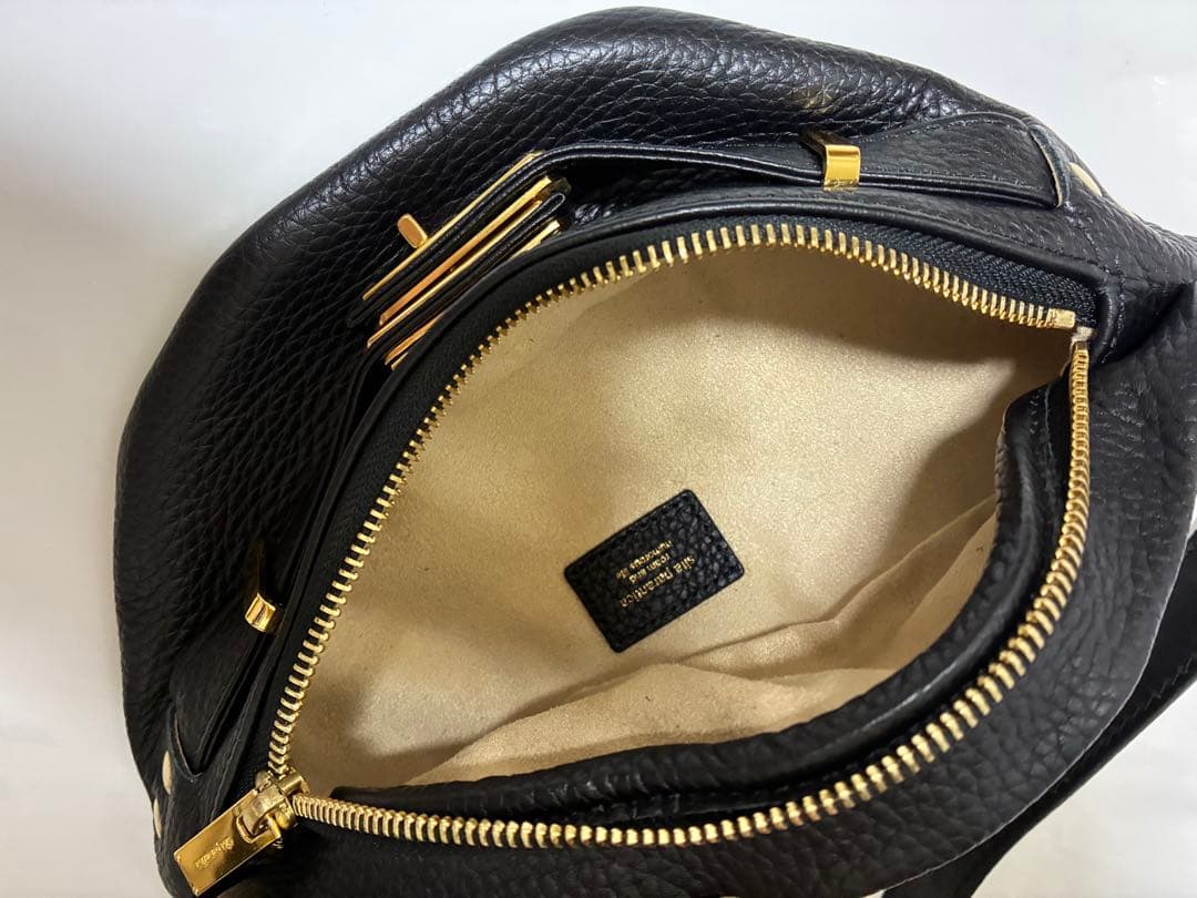 ⭐︎極美品　希少の黒❗️ Deuxieme Classe ウエストポーチ