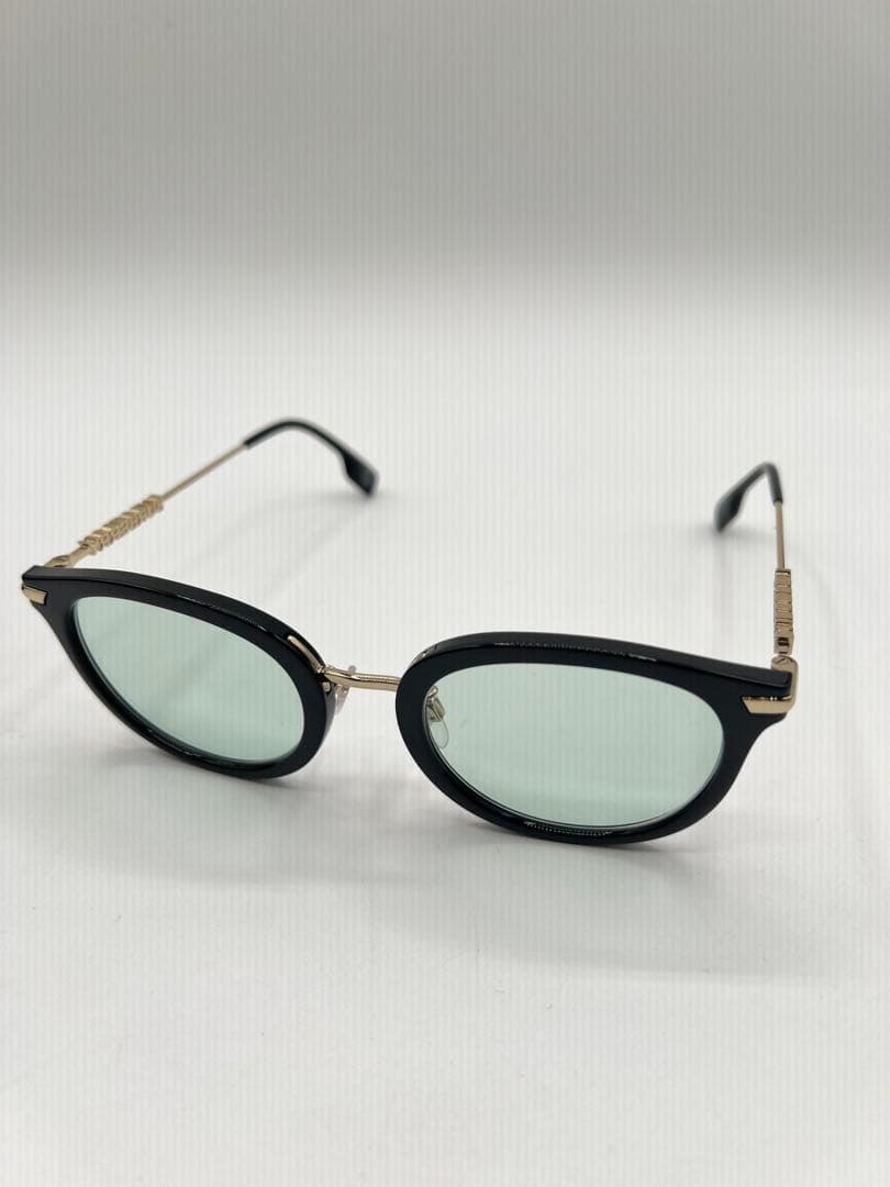 【BURBERRY バーバリーB4398-D型 サングラス 】ブラックロゴ入