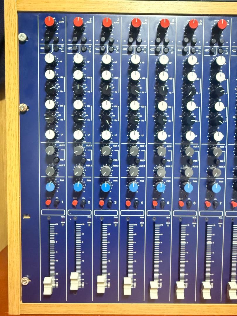 T L Audio M3 Tube Tracker アナログ真空管ミキサー