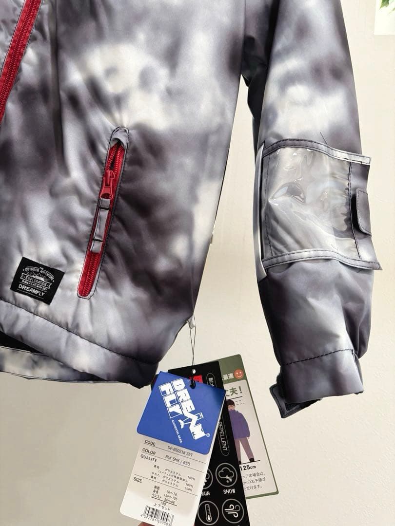 【最安SALE】【DREAM FLY】スノーウェア ウェア 150 新品