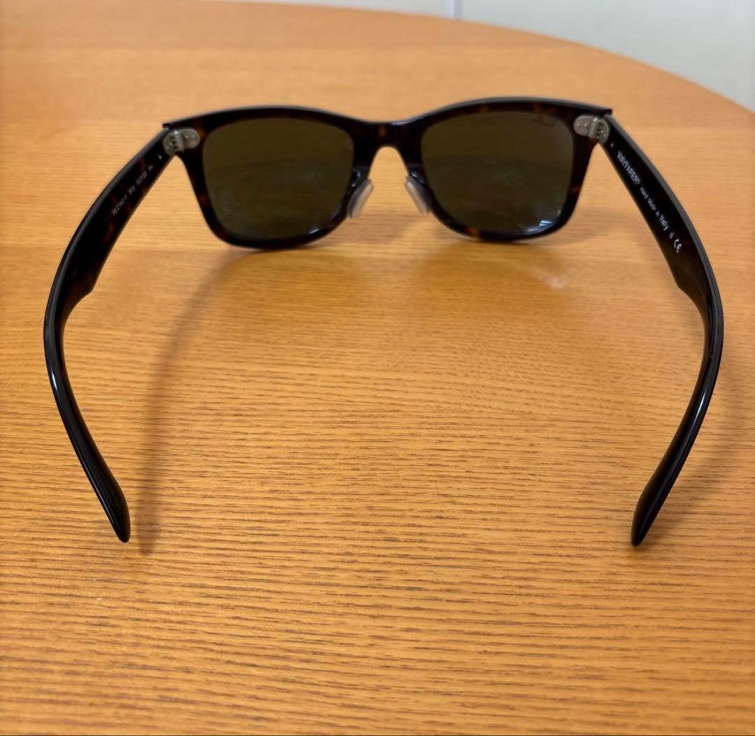 Ray-Ban Wayfarer サングラス ケース付