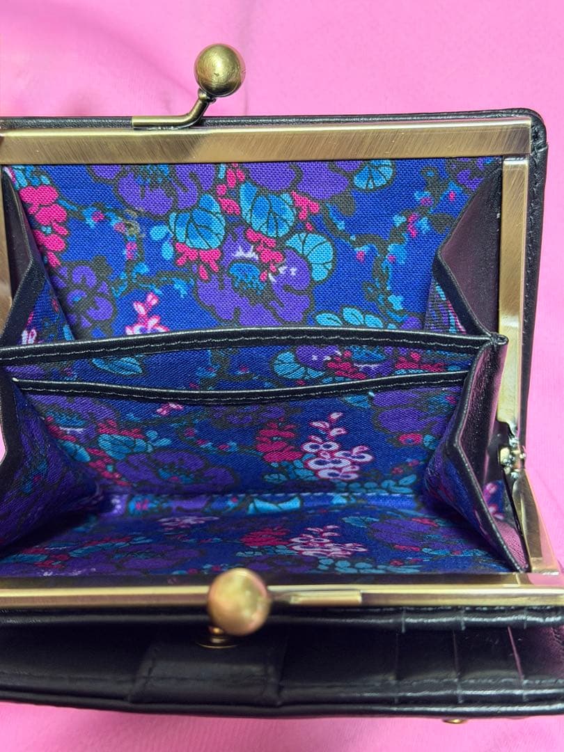 ANNA SUI アナスイ　がま口 二つ折り財布　黒 未使用品