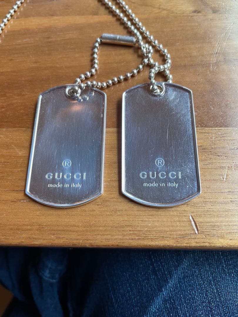 GUCCI ドッグタグ ネックレス シルバー