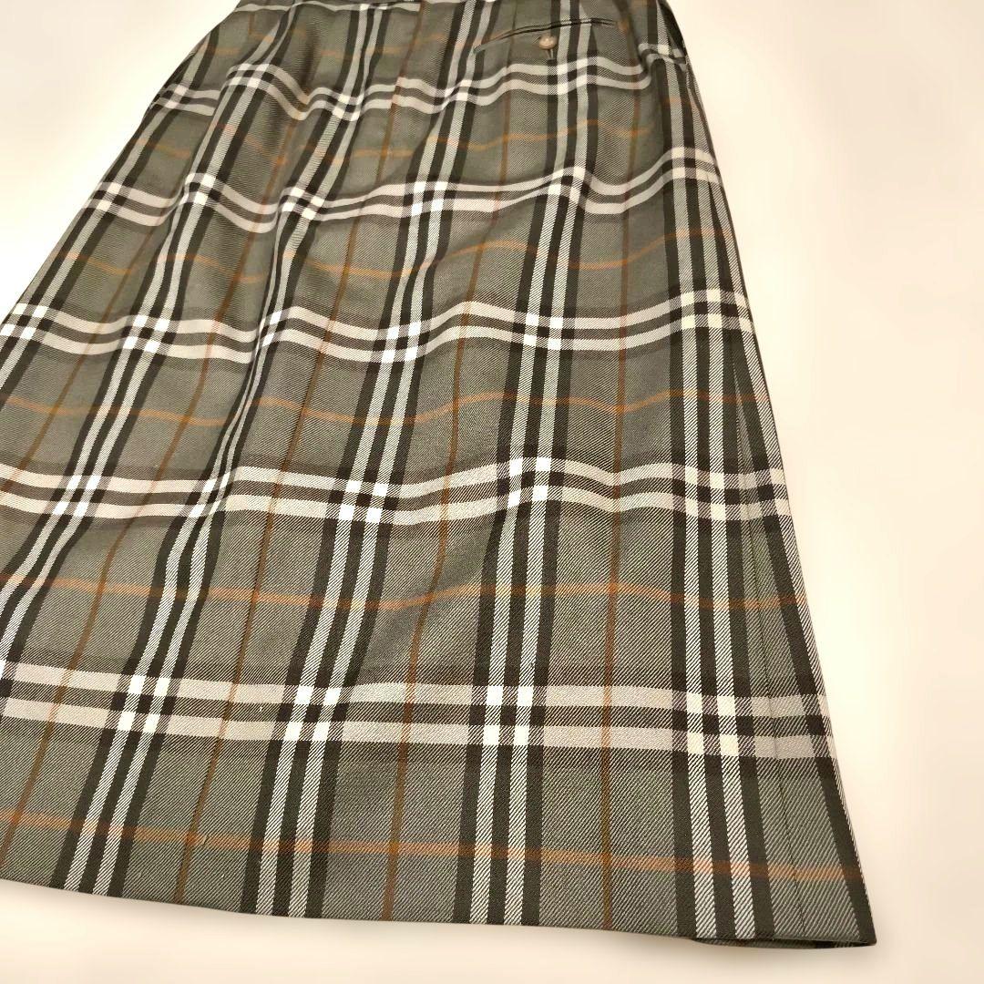 美品　BURBERRYS ノバチェック　プリーツロングスカート L