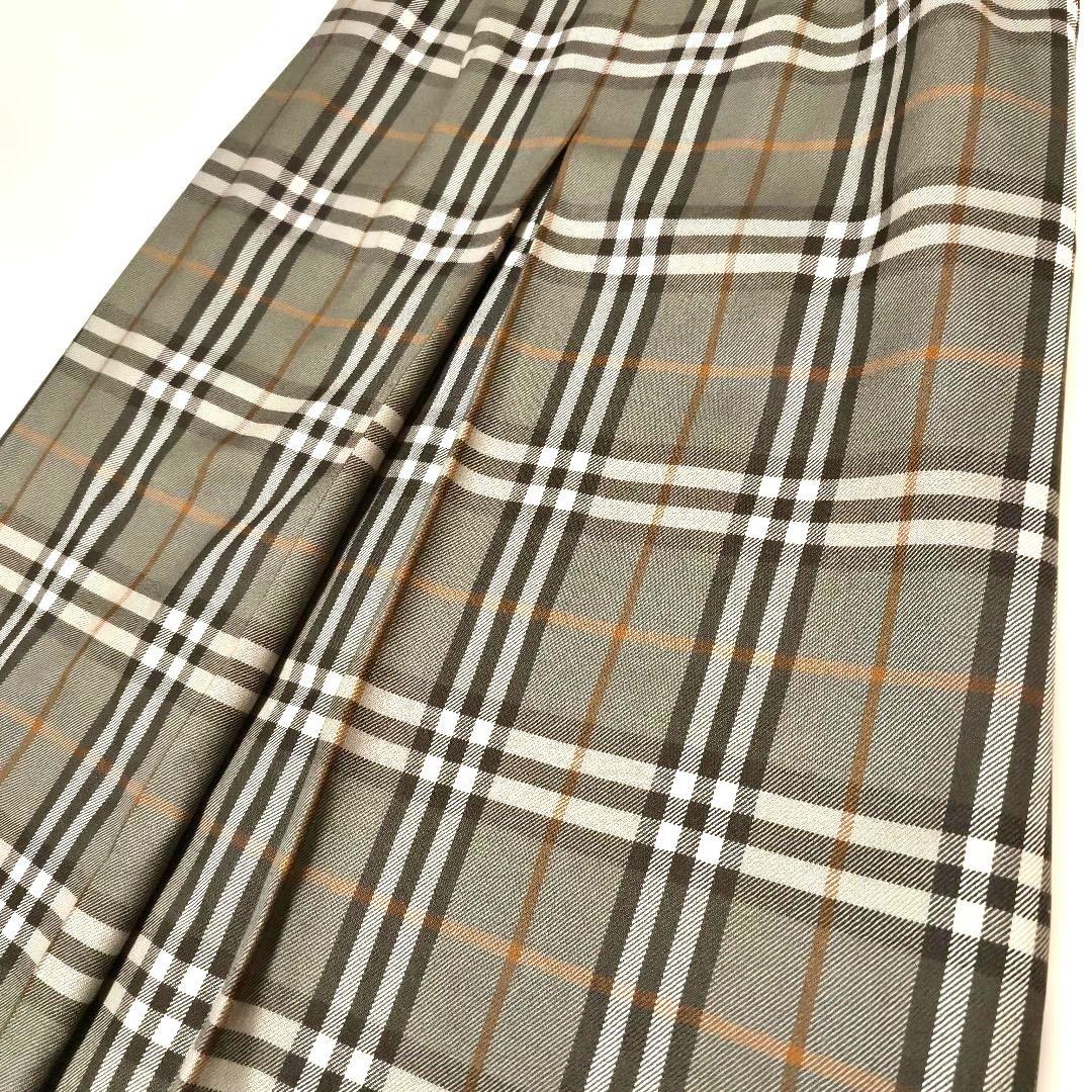 美品　BURBERRYS ノバチェック　プリーツロングスカート L