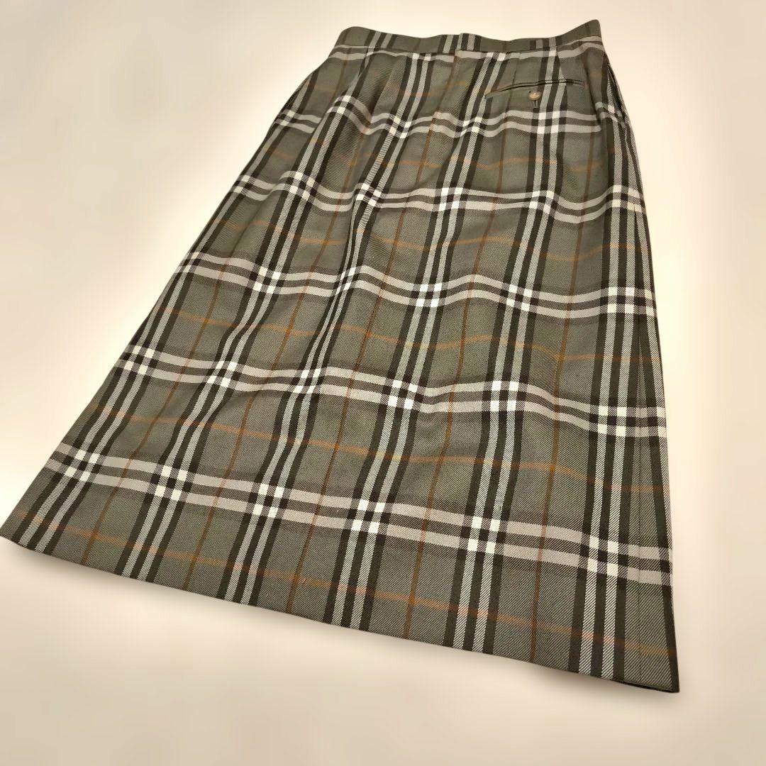 美品　BURBERRYS ノバチェック　プリーツロングスカート L