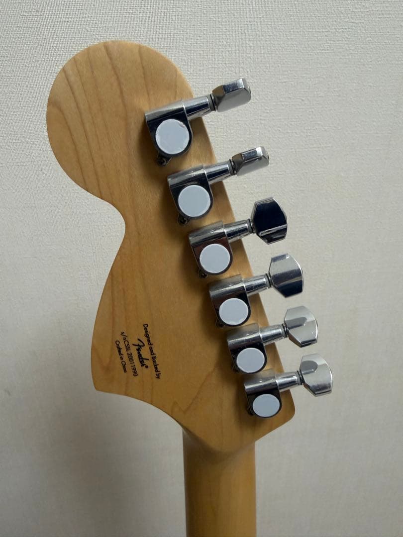 ギター Squier by Fender Stratocaster