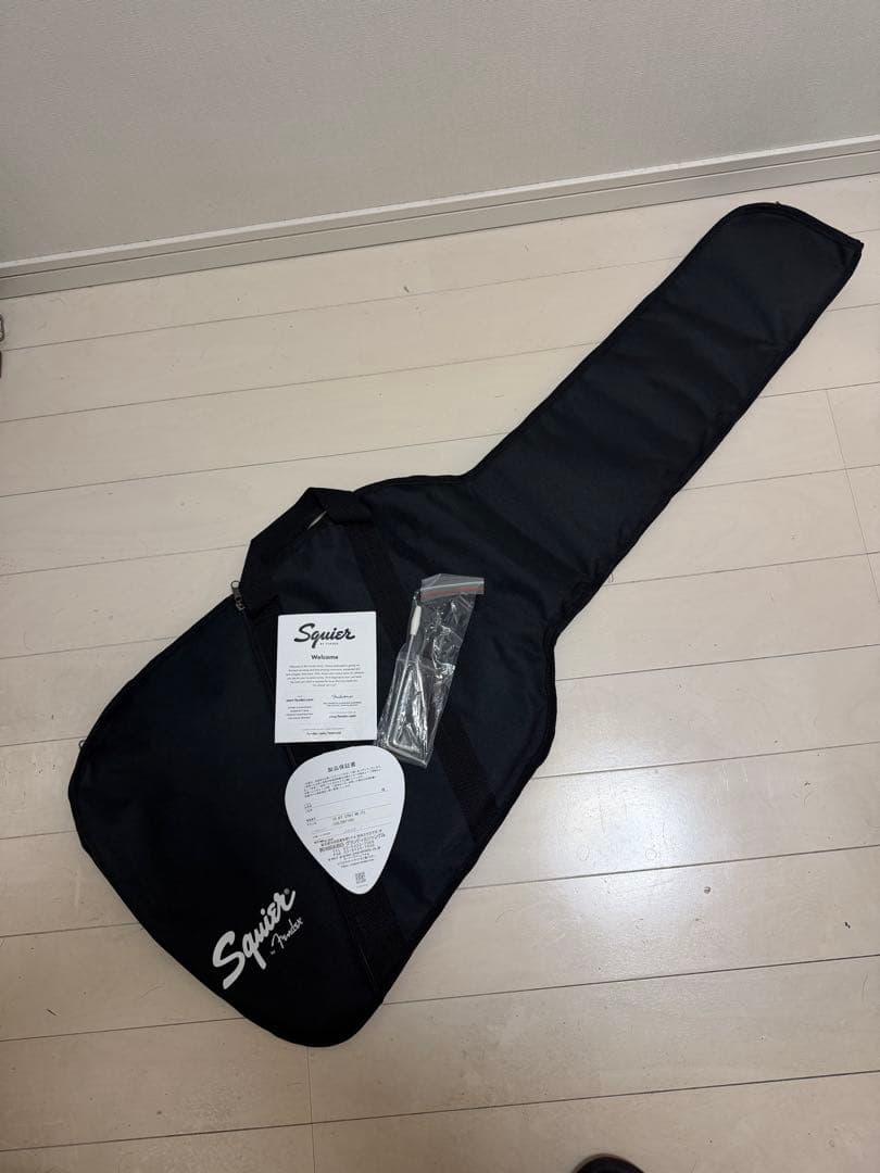 ギター Squier by Fender Stratocaster