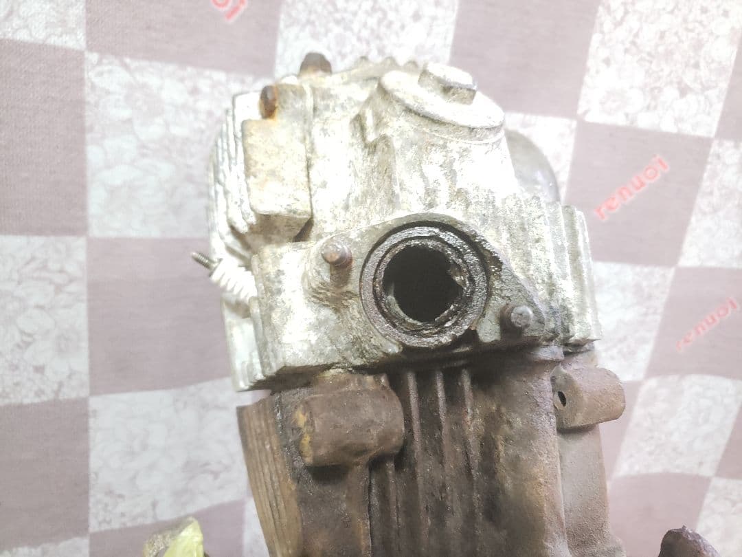ダックスST70純正6V72ccE4ヘッドエンジン モンキーゴリラなど部品取りに