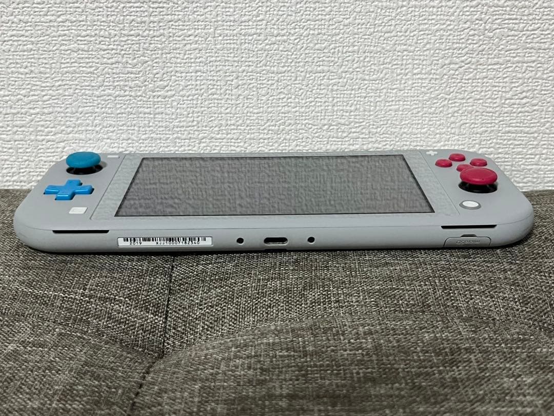 Nintendo Switch Lite ポケモンコラボ 本体　HDH-001
