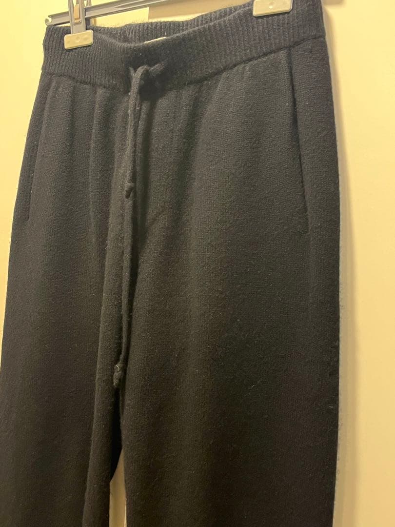 auralee cashmere オーラリー　カシミア ニットパンツ　3