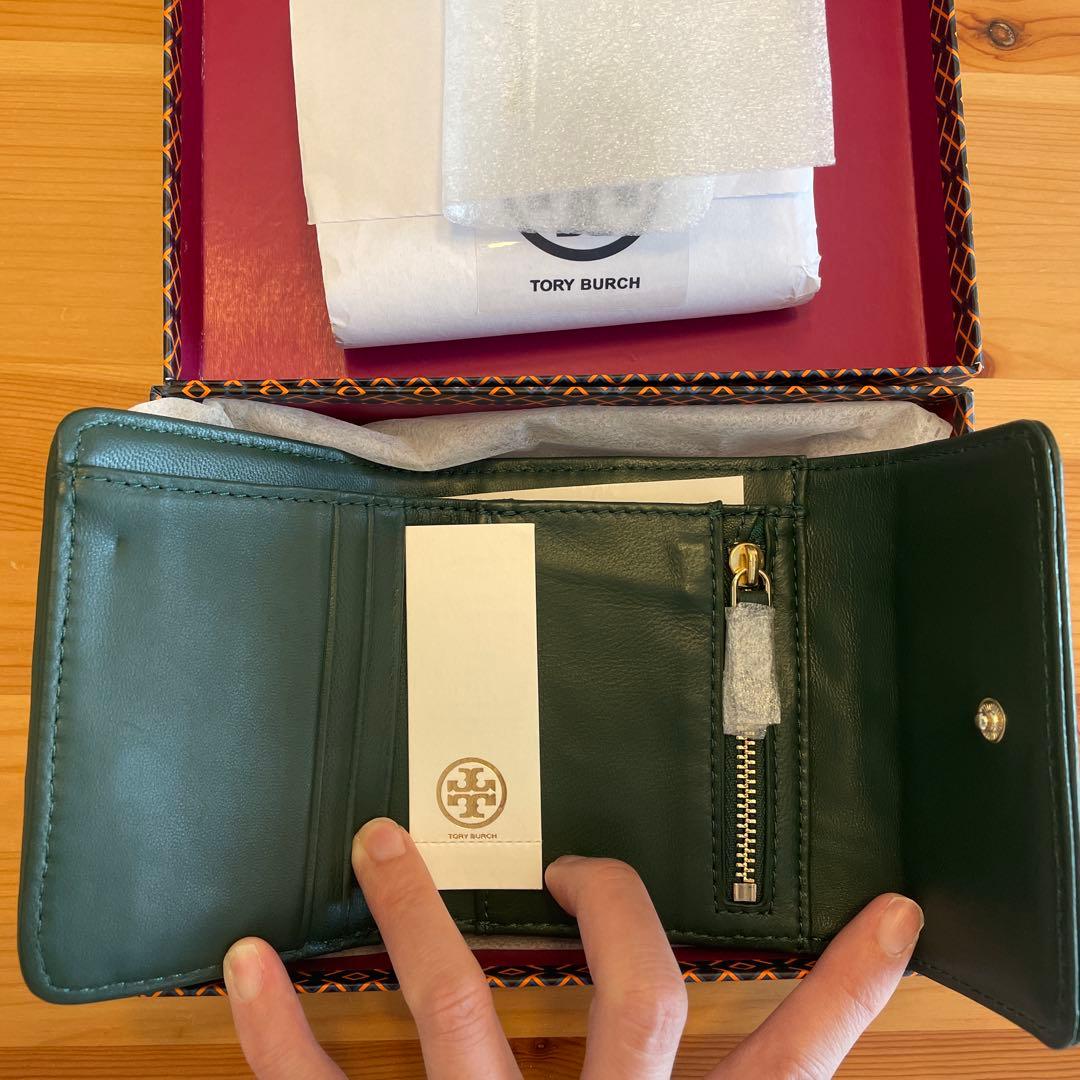 TORY BURCH 二つ折り財布 グリーン