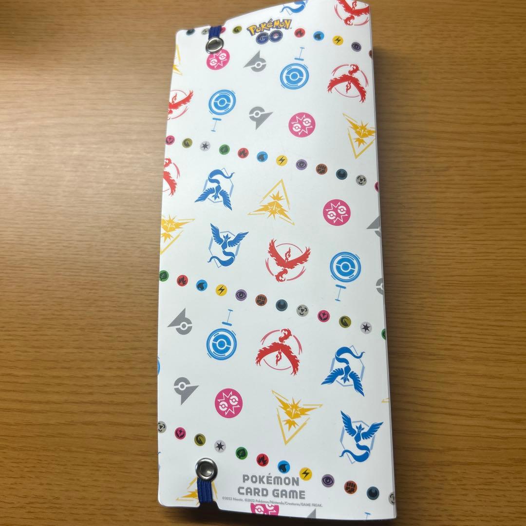 ポケモンカード バインダー ピカチュウプロモカード付き