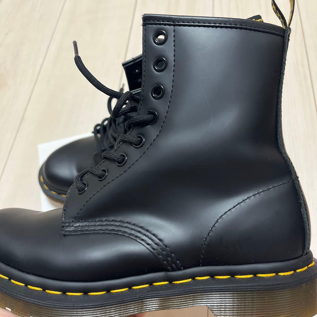Dr.Martens 8ホールブーツ　ブラック