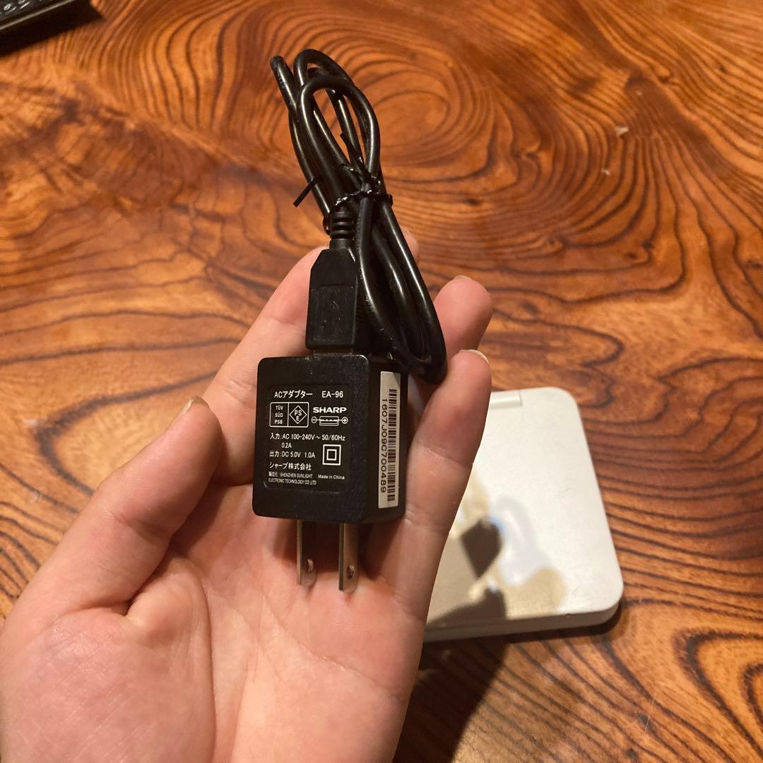 電子書籍リーダー本体 Sharp Brain PW-H8100
